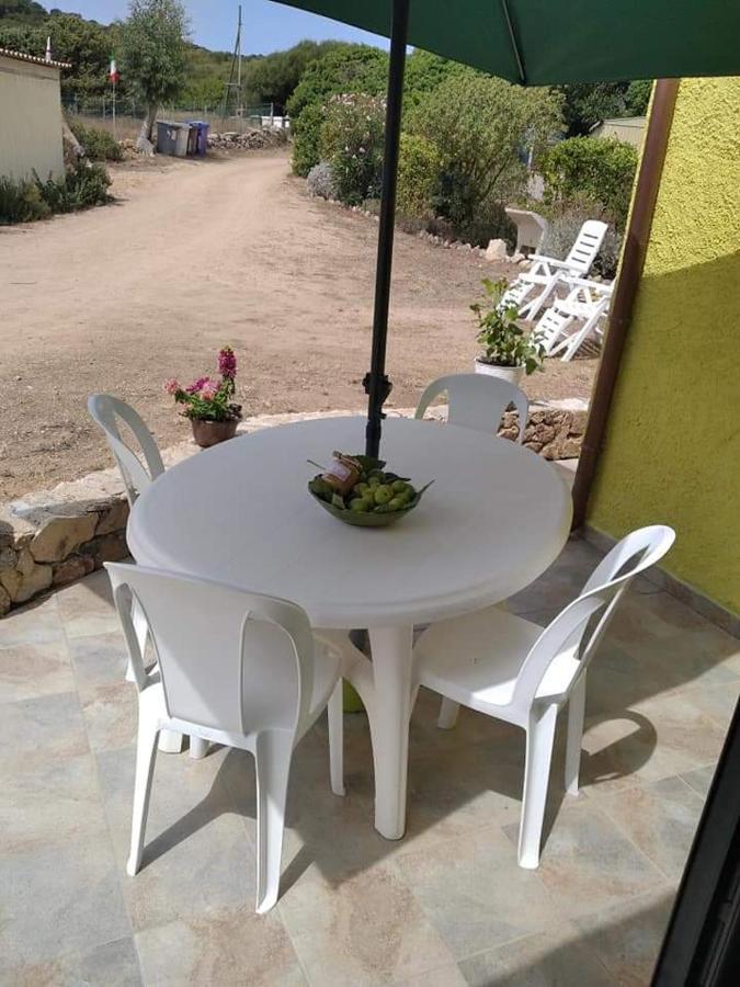 אגליאנטו B&B Li Salcuneddi מראה חיצוני תמונה