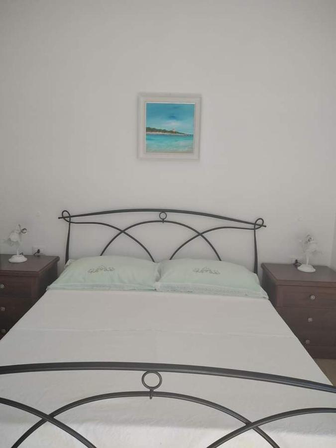 אגליאנטו B&B Li Salcuneddi מראה חיצוני תמונה