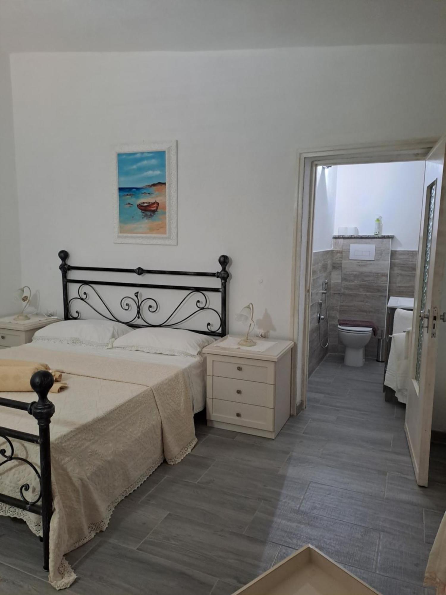 אגליאנטו B&B Li Salcuneddi מראה חיצוני תמונה