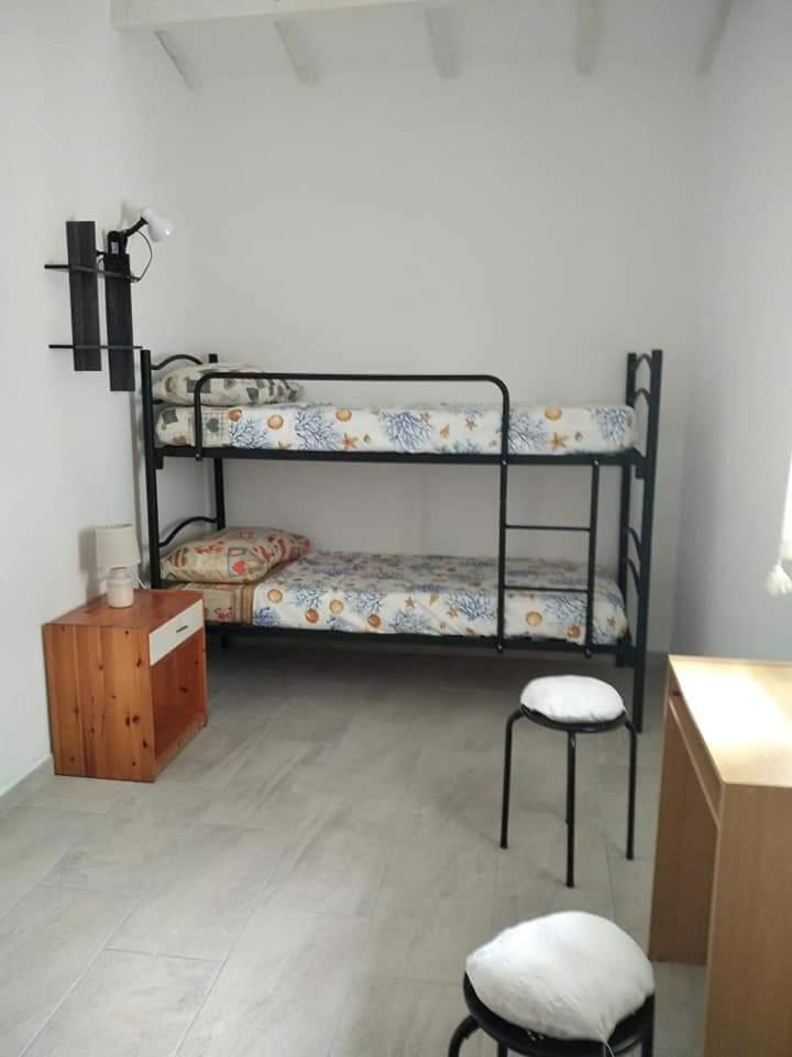 אגליאנטו B&B Li Salcuneddi מראה חיצוני תמונה