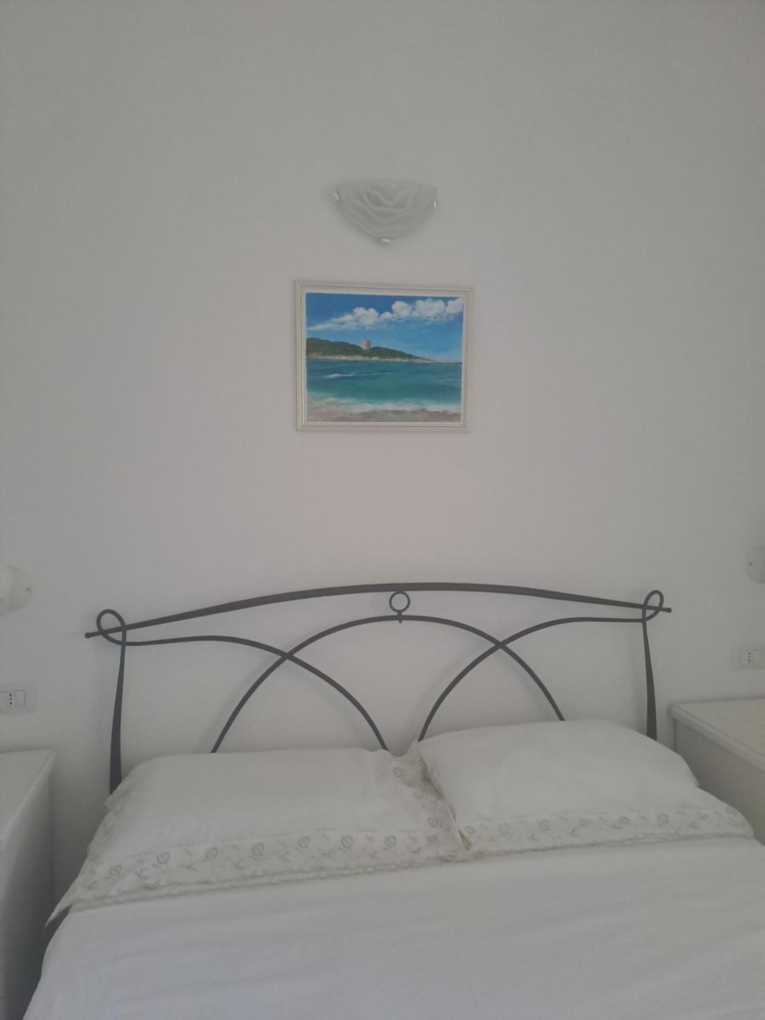 אגליאנטו B&B Li Salcuneddi מראה חיצוני תמונה